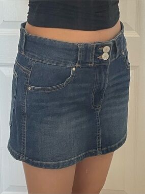 Refuge Dark Wash Mini Skirt